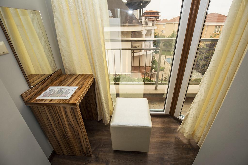 Jbh Hotel Свети-Влас Экстерьер фото